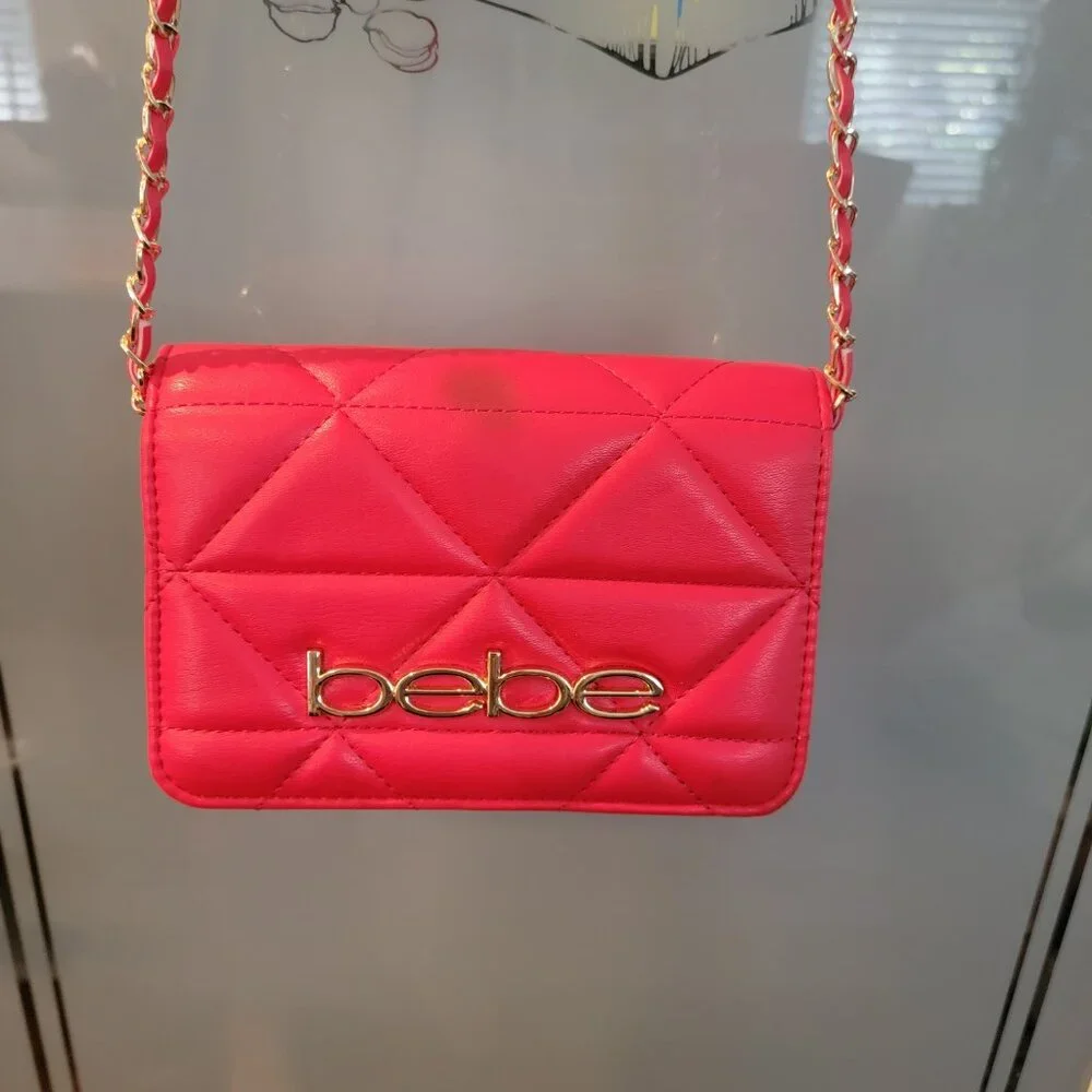 BEBE Red Quilted Faux Leather Crossbody Purse w Gold Chain Handstrap